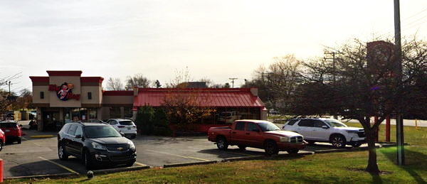 Big Boy Restaurants (Elias Brothers, Elias Bros) - Marysville - 2555 Gratiot Blvd (newer photo)